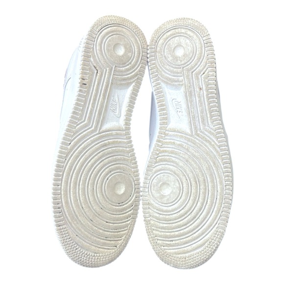 Nike Air Force 1 Low White Red Lips Women’s Sneakers Size 9.5 - Picture 11 of 12